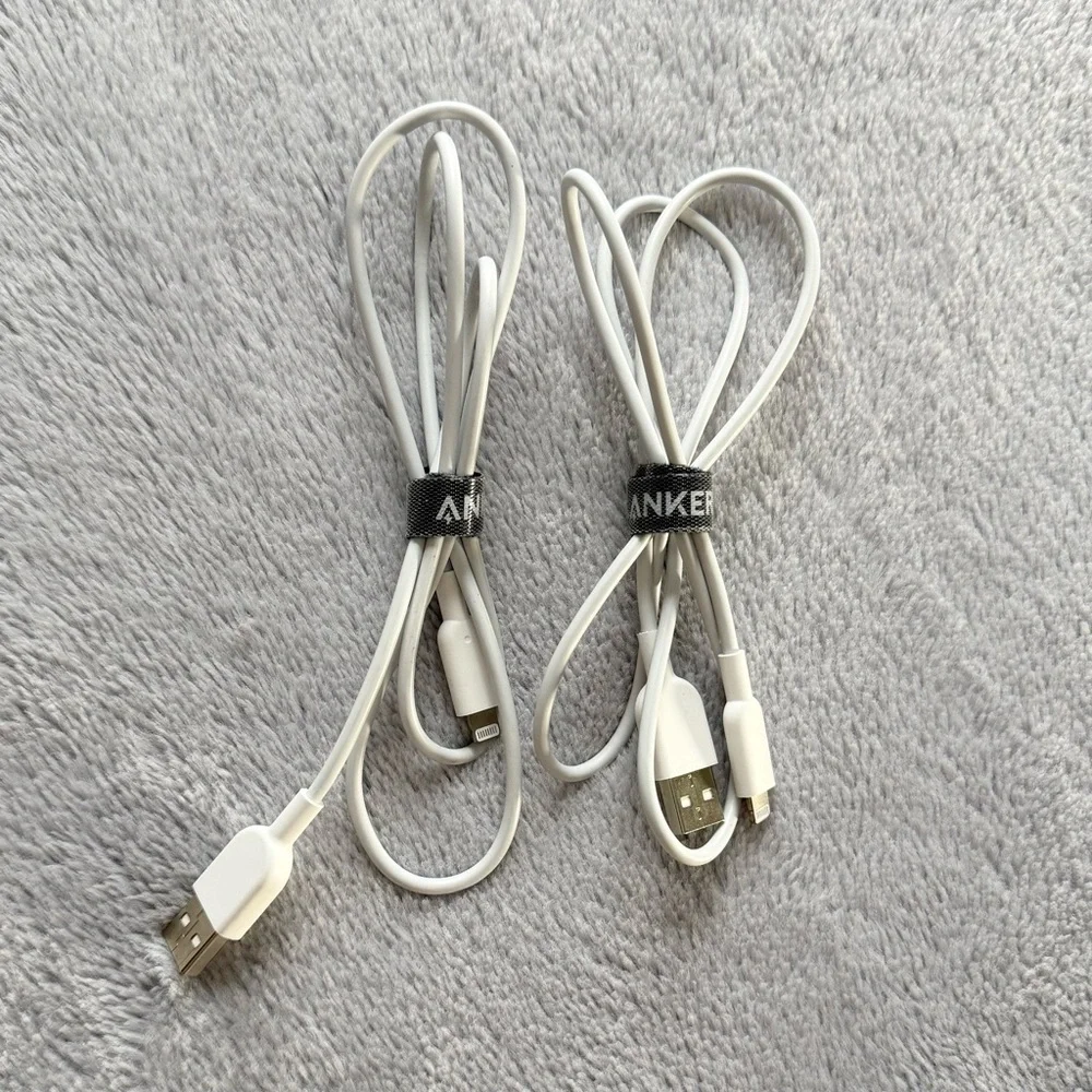 5/$25 🎆 Gently Used Set of 2 Anker iPhone Chargers - USB A to Lightning